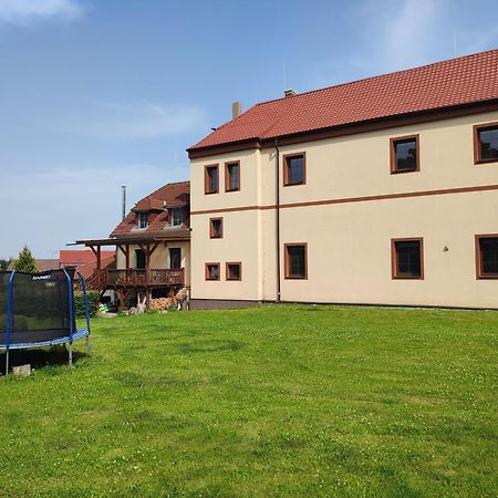 Zamecek Cerov Jicin Exterior foto