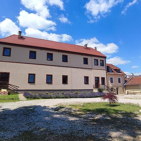Zamecek Cerov Jicin Exterior foto